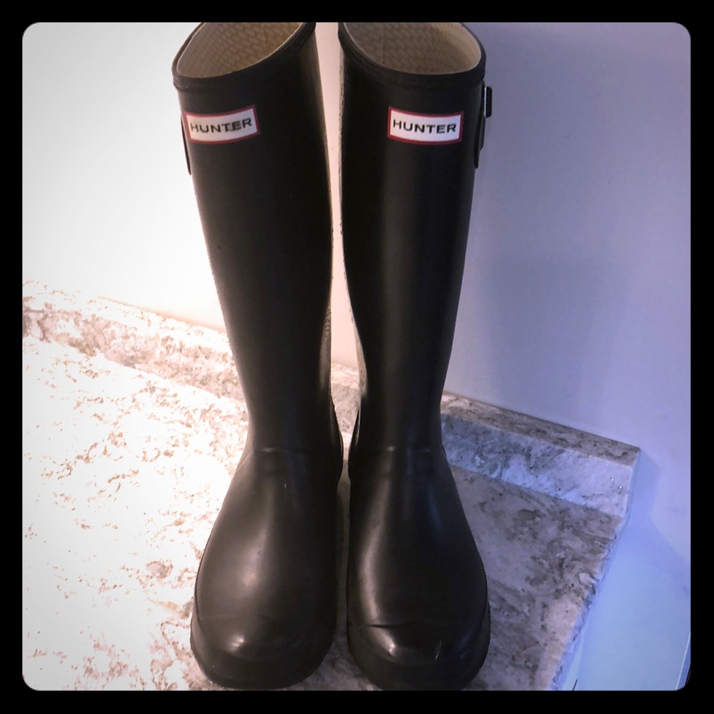 Rain boots
